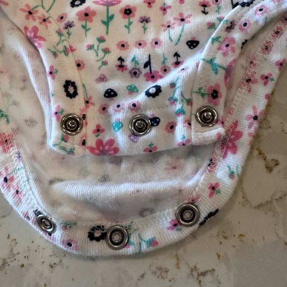 3-6M simple joys by Carter’s Floral Print Kids One Piece - Picture 7 of 7